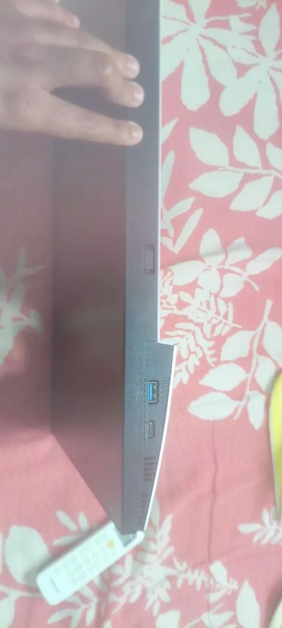 Monitor Dell Ultrasharp U2424H - Foto 4