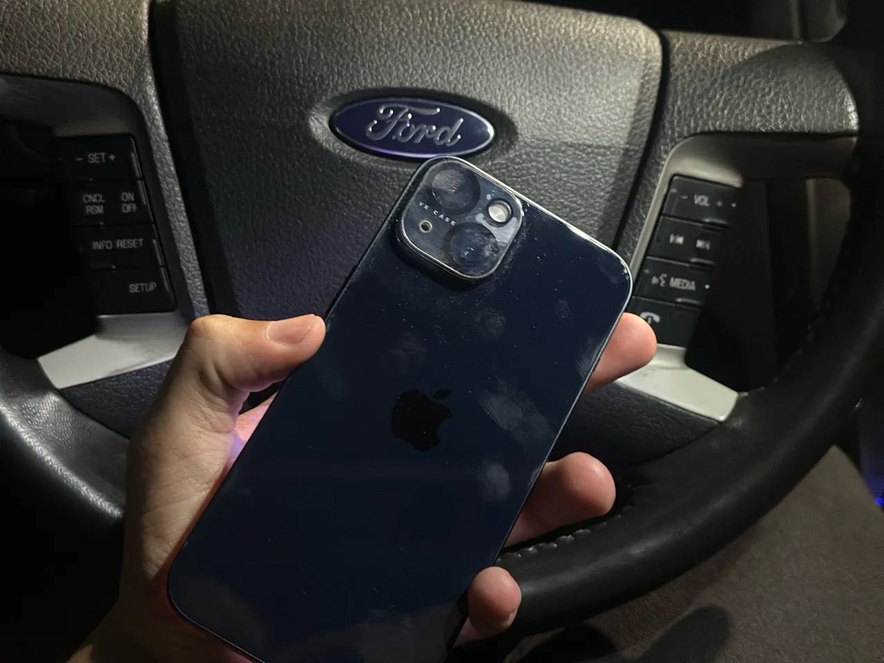 iPhone 14 - Foto 3