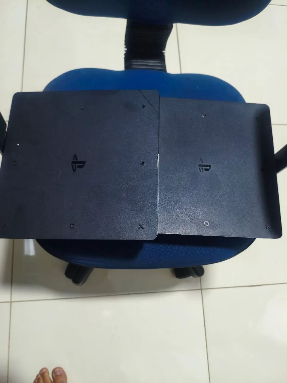 2 Ps4 com defeitos + controles. - Foto 2