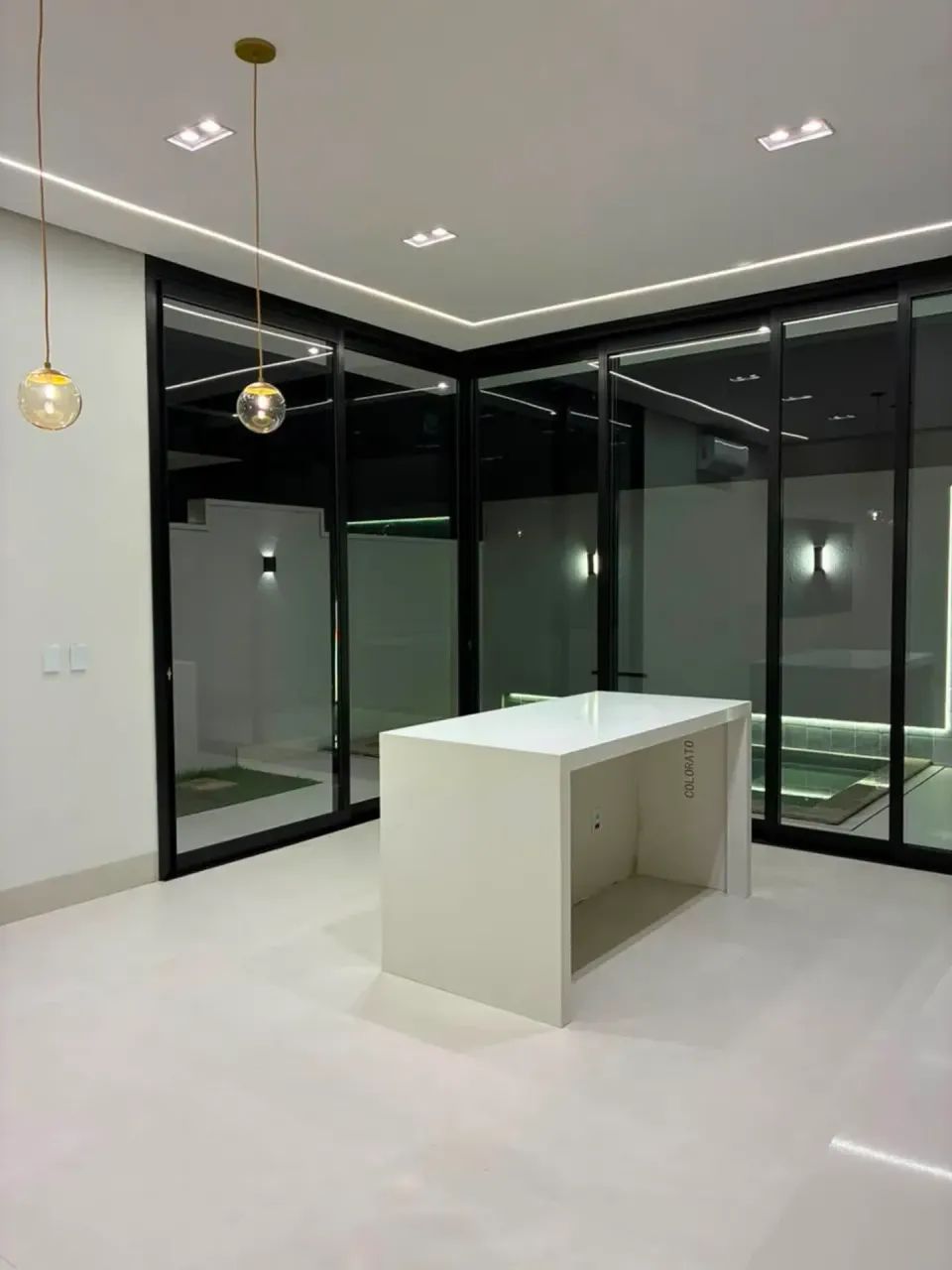 Venda -Linda casa no condomínio Brisas térrea com 3 suítes na saída para Guia- Cuiabá MT - Foto 5