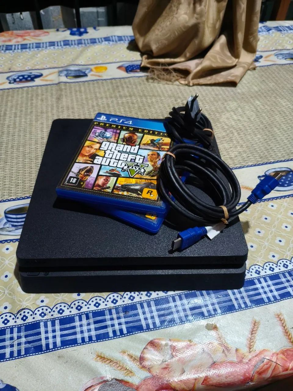 Ps4 slim