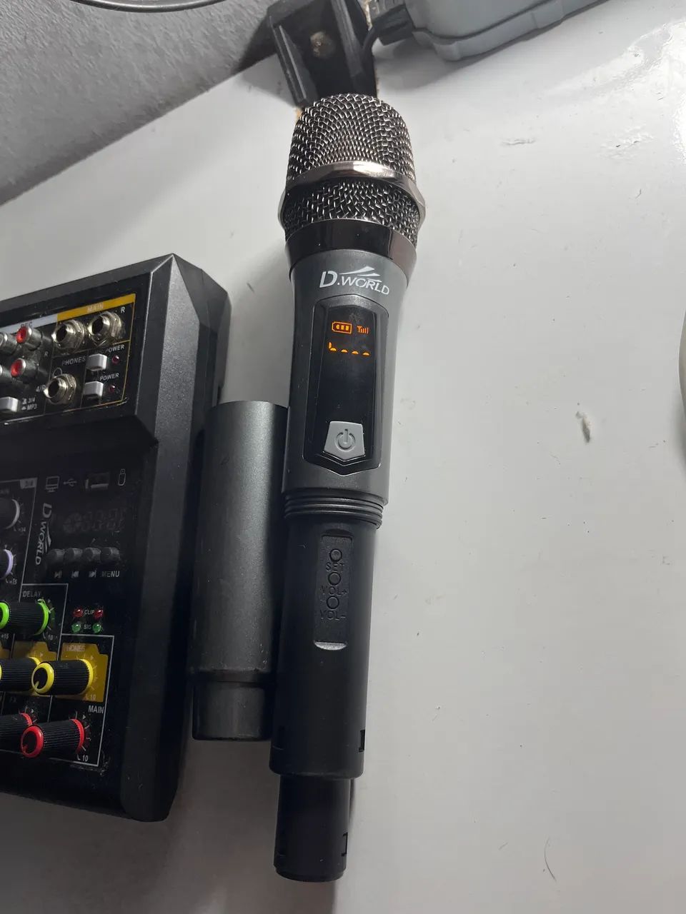 Interface de áudio + microfone  - Foto 4