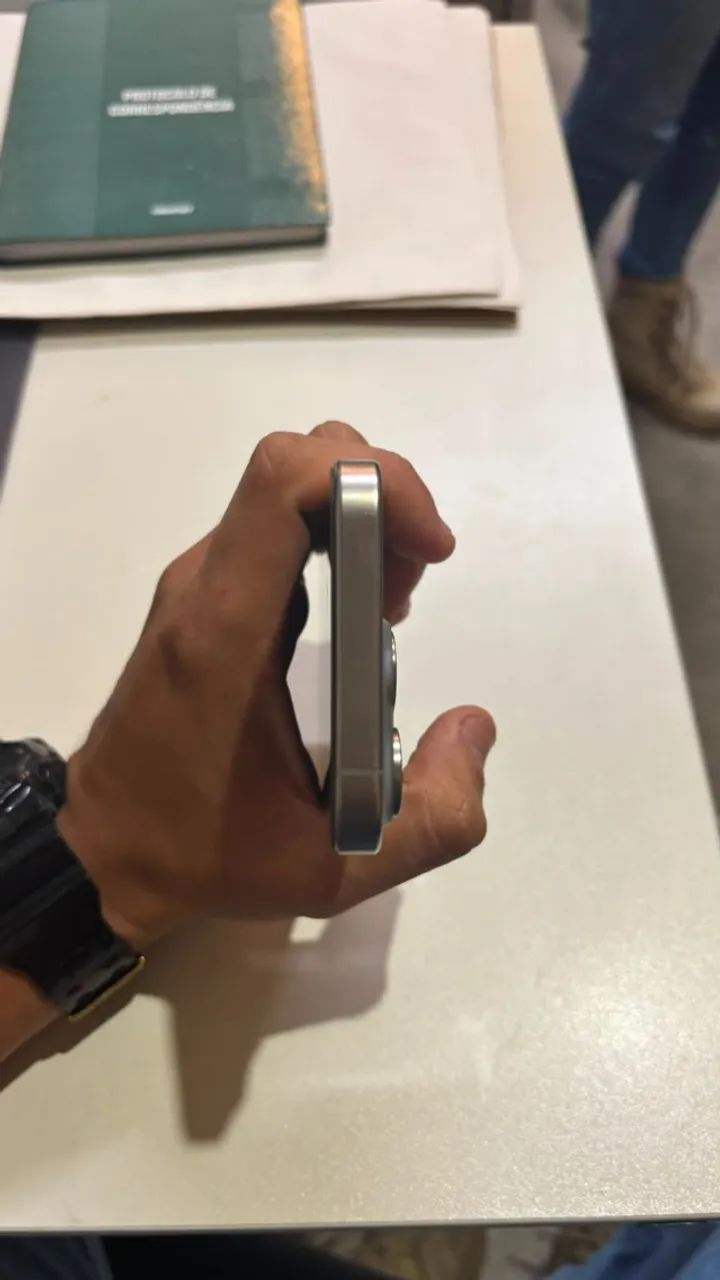 iPhone 15 Pro 128gb - Foto 5