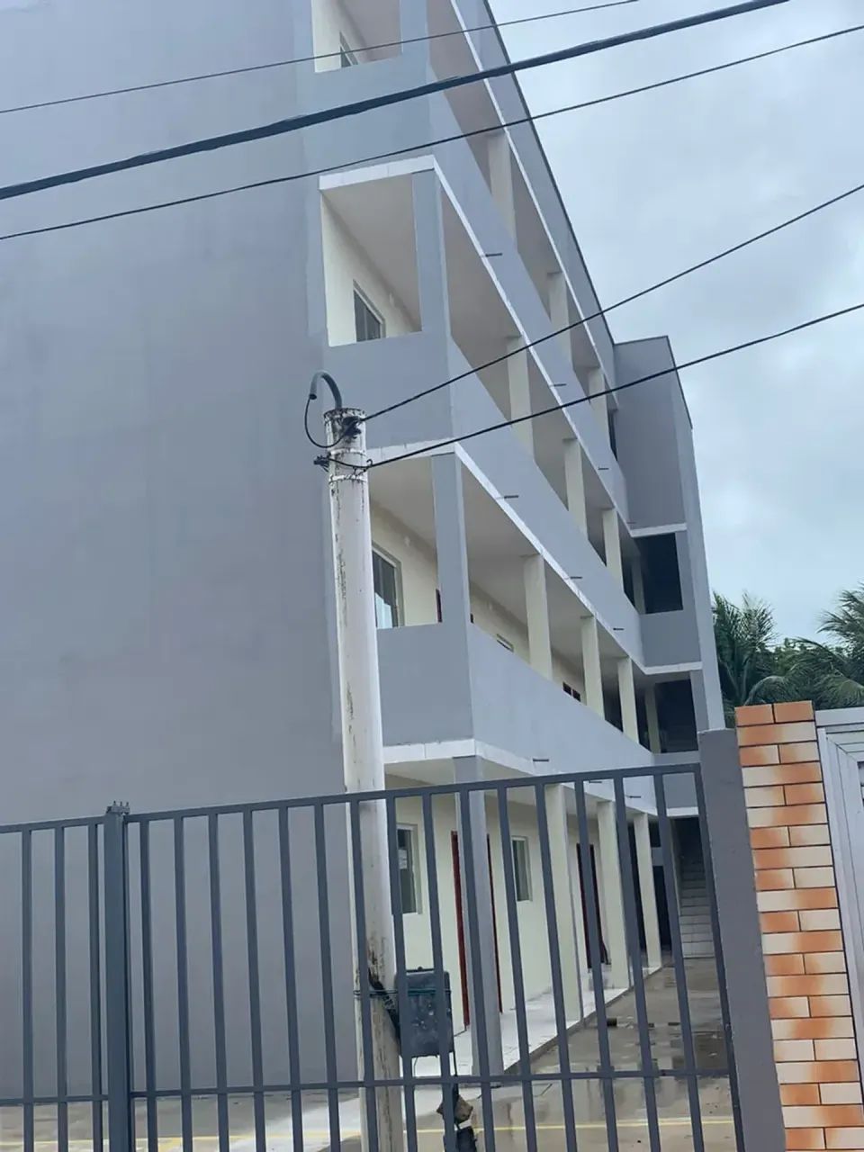 Natalkitnet aluga Kitnet mobiliado  vizinho a UFRN
