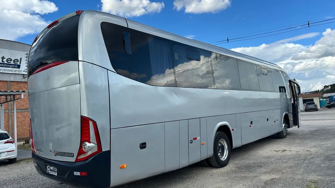 Ônibus rodoviário motor dianteiro  - Foto 11