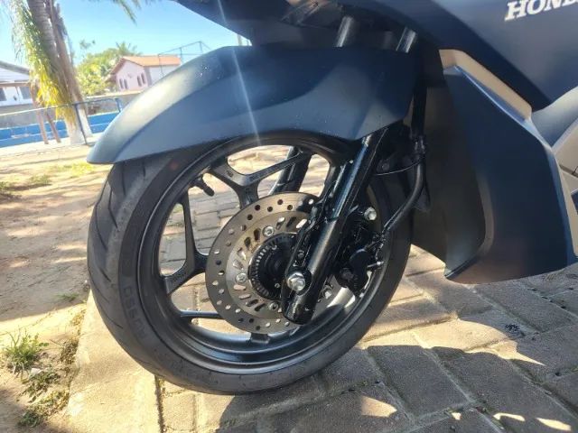 HONDA PCX 2024 - SEMI-NOVA EM ESTADO DE ZERO! - Foto 4