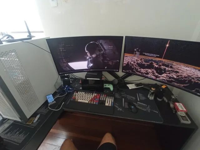 Monitor QD-OLED 4K 240HZ Alienware AW3225QF - Foto 2