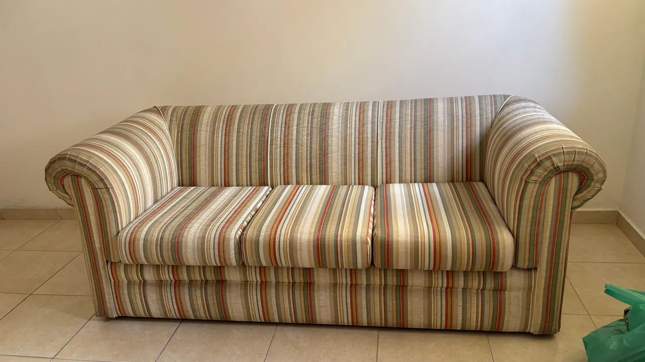 Conjunto de sofás 