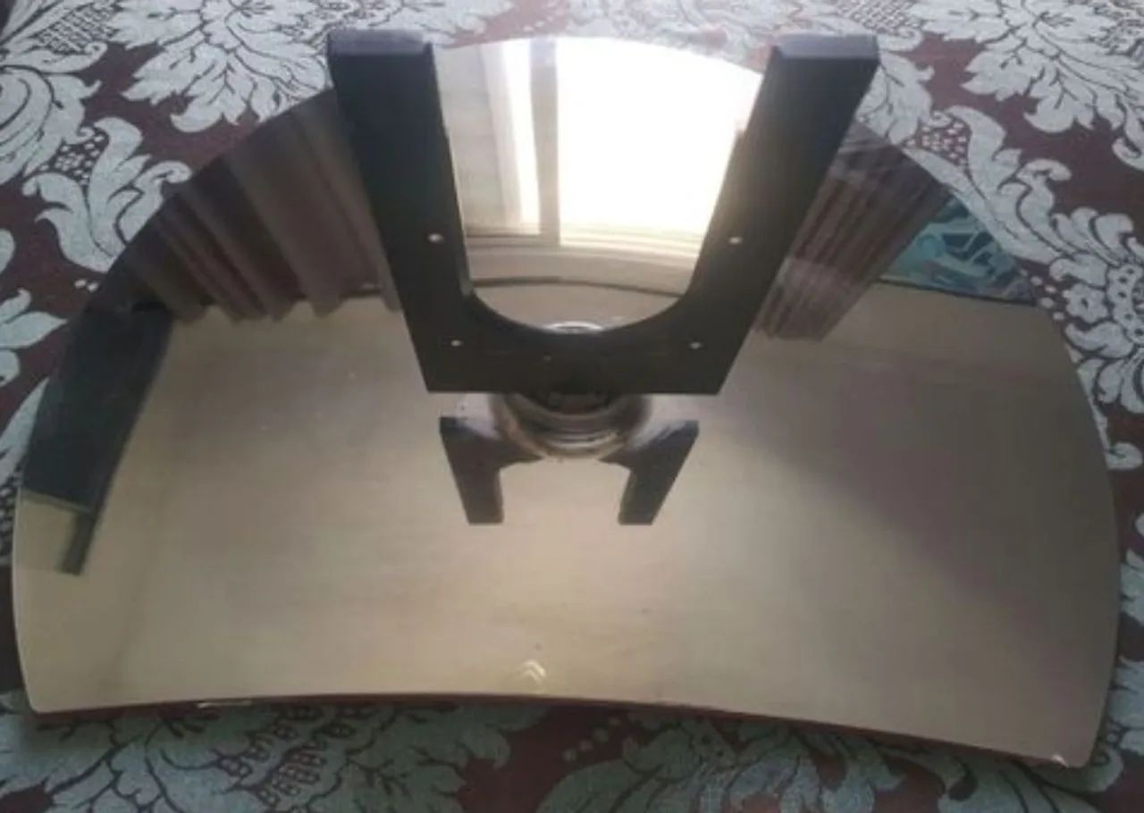 Base tv lg Scarlet 47 polegadas 