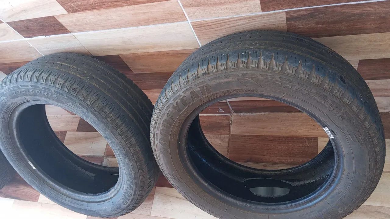 Pneus  - Foto 2
