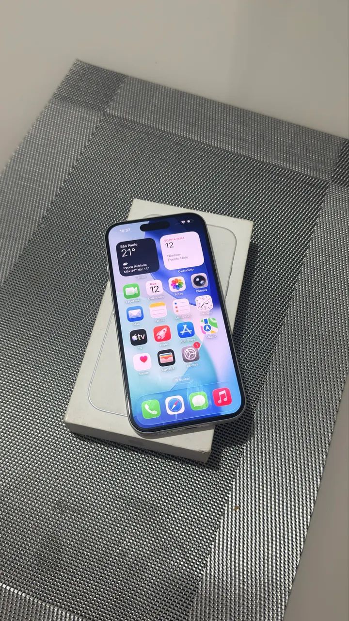 iPhone 16 128gb com caixa, todo original, excelente estado 