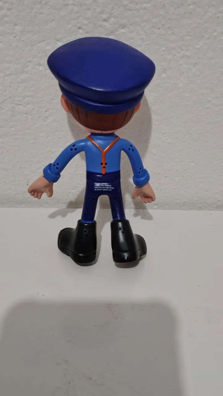 Boneco Flexível Blippi Policial Bendables 13 cm  - Foto 2