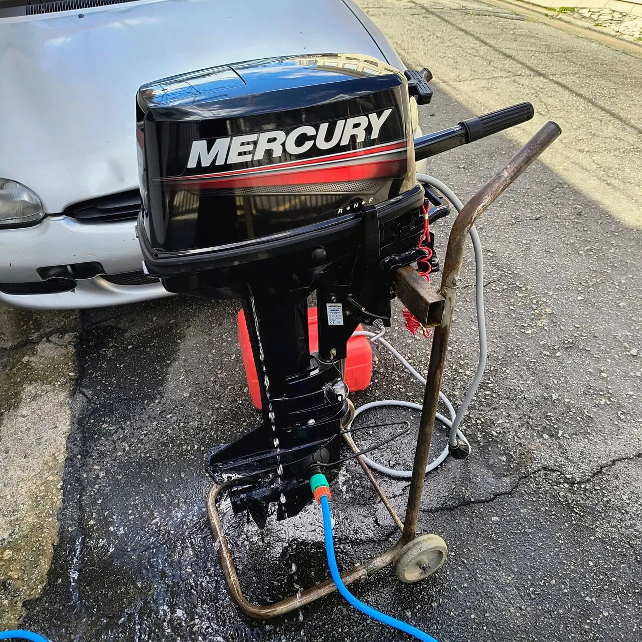 Motor de popa Mercury 9.9 - Foto 2