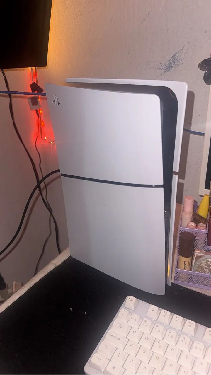 PS5 SLIM 1TB - Foto 3