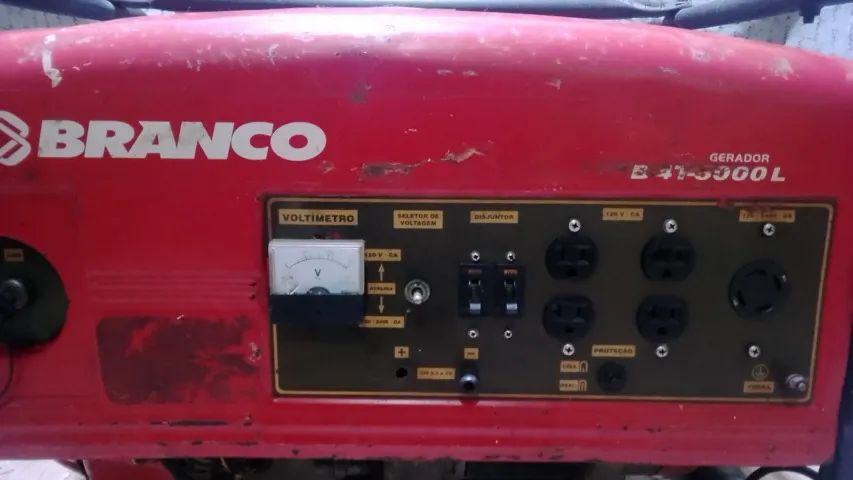 Gerador à Gasolina 4,5 KVA Bivolt Partida Manual B4T-5000L - Branco - Foto 3