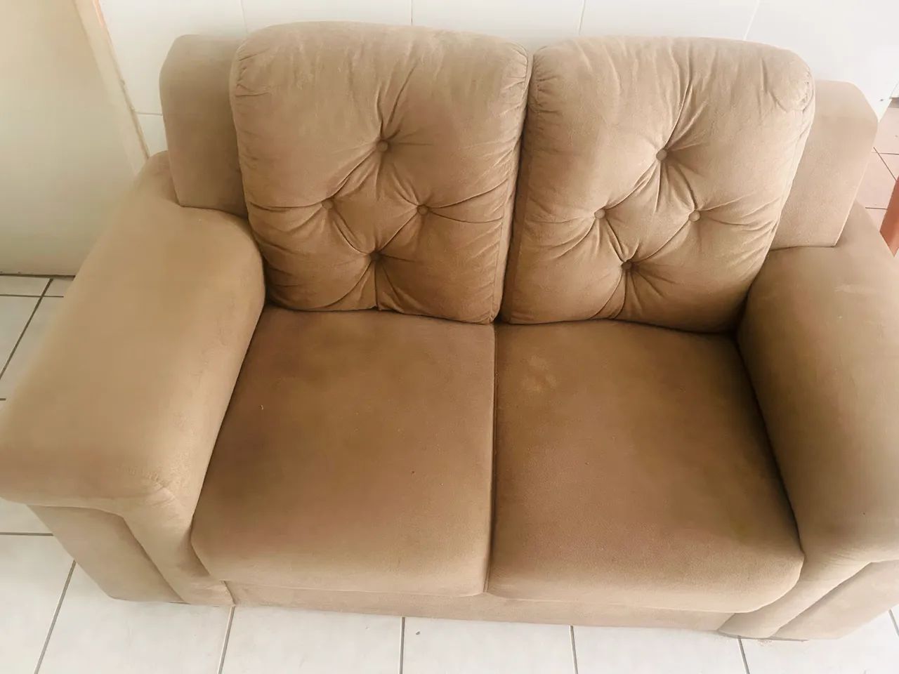 Sofá 2 lugares 