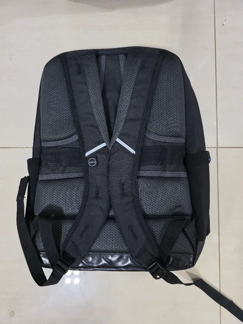 Vendo mochila para notebook DELL - Foto 2