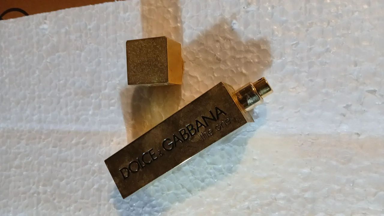 Estojo de bolsa para perfume da Dolce & Gabbana. - Foto 2
