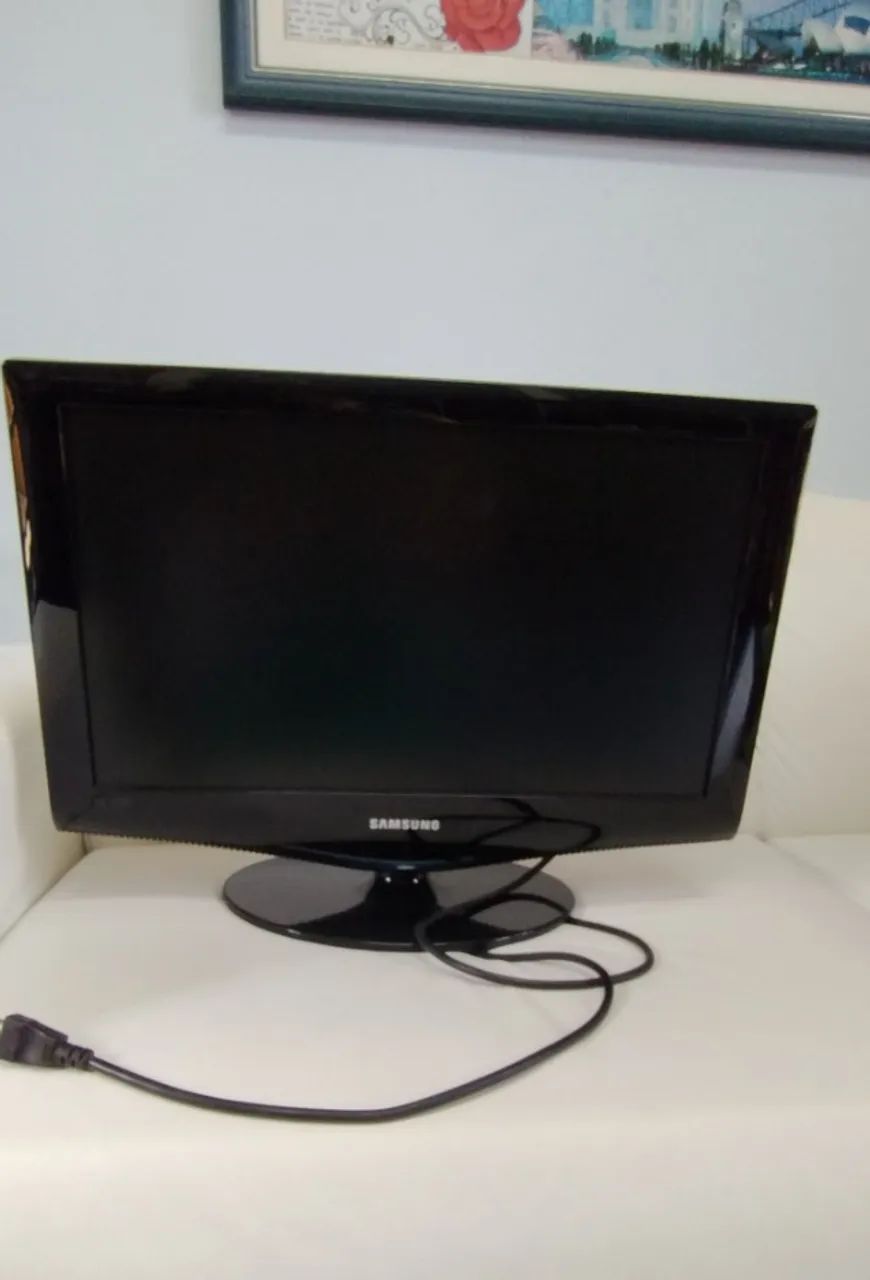 TV Samsung 22 HD com HDMI - Funcionando Perfeitamente - Foto 6