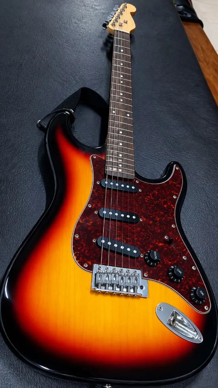 Guitarra elétrica  - Foto 3