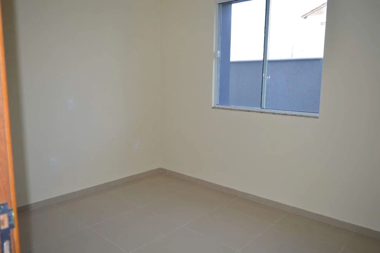AMPLO APARTAMENTO 2 DORMITÓRIOS - Foto 4