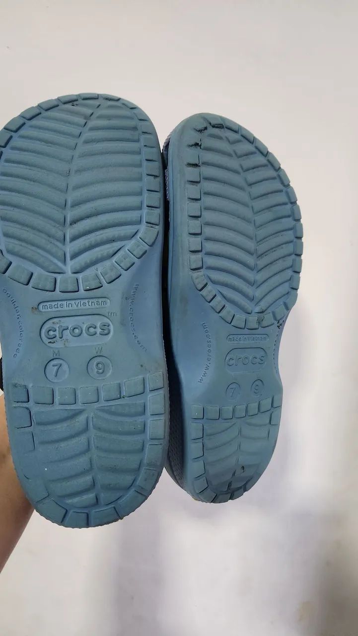 Crocs minions N38 - Foto 5