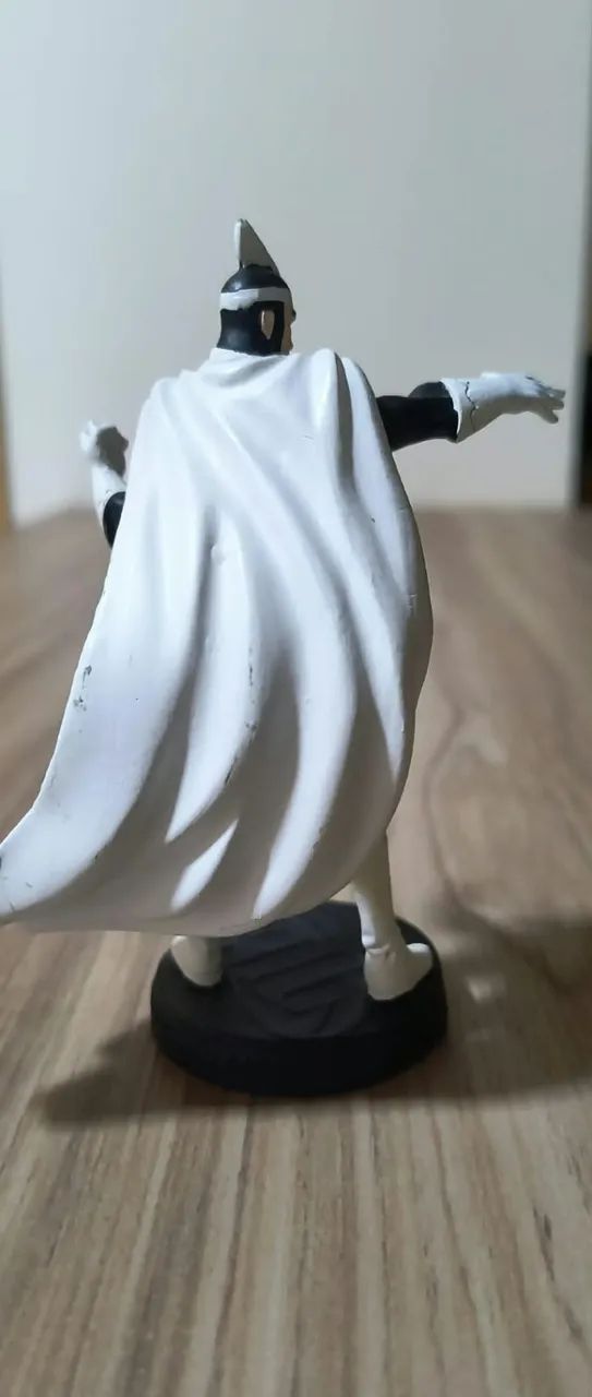 Boneco colecionável da DC DOUTOR LUZ- Eaglemoss de chumbo - sem a caixa e sem a revista - Foto 2