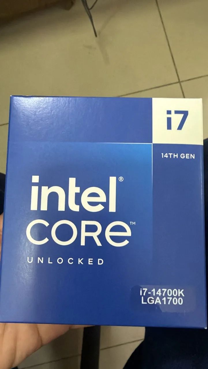 Vendo processador core I7 - 14700K, LGA 1700 e 33 MB cache
