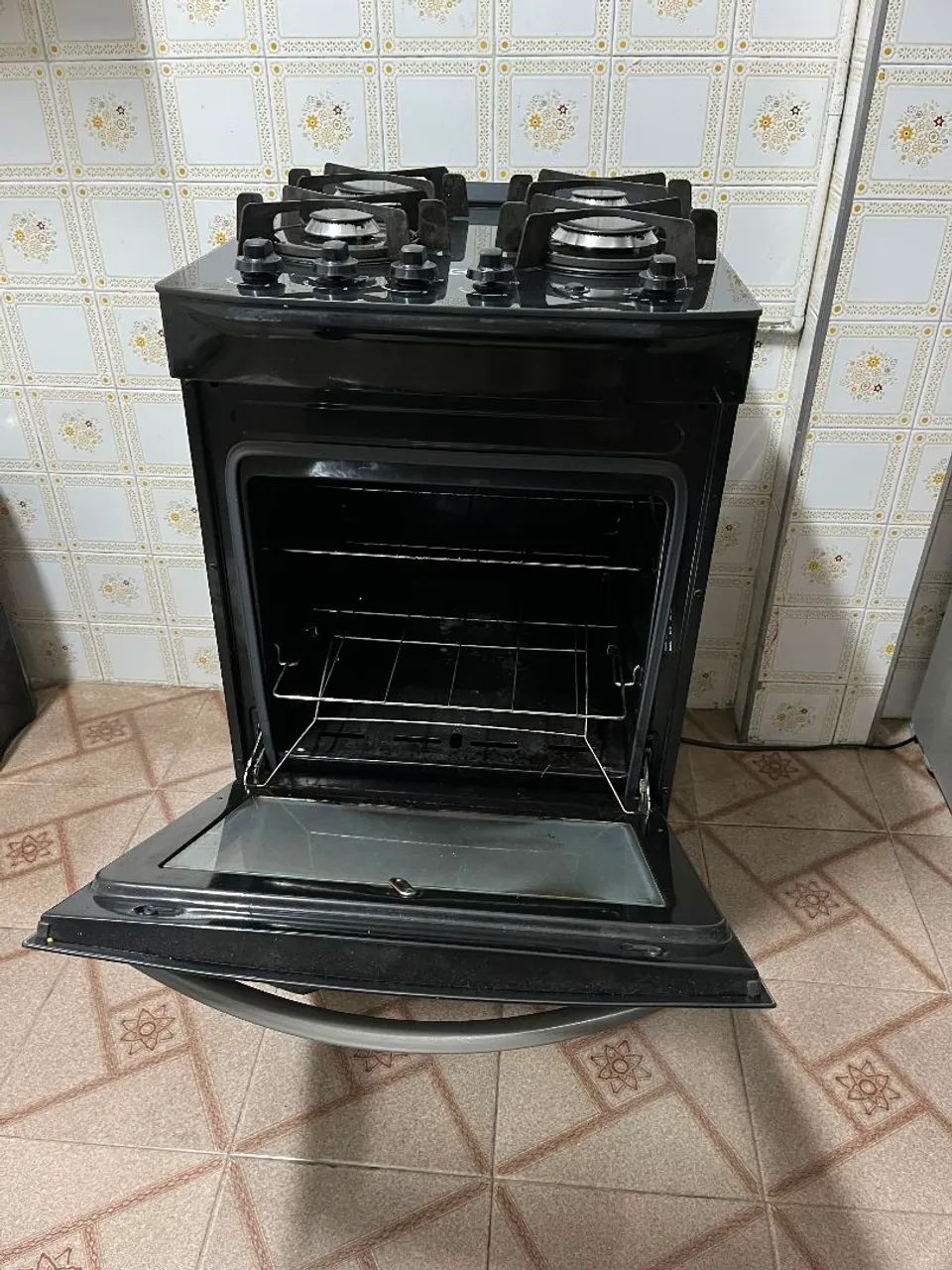 Fogão Eletrolux 4 bocas - Foto 3