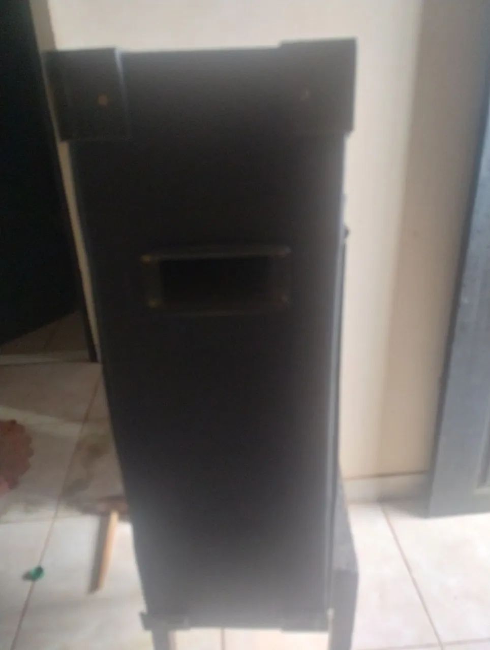 Vendo caixa de som amplificada com ,Bluetooth , e espaço para microfone com fio, - Foto 4