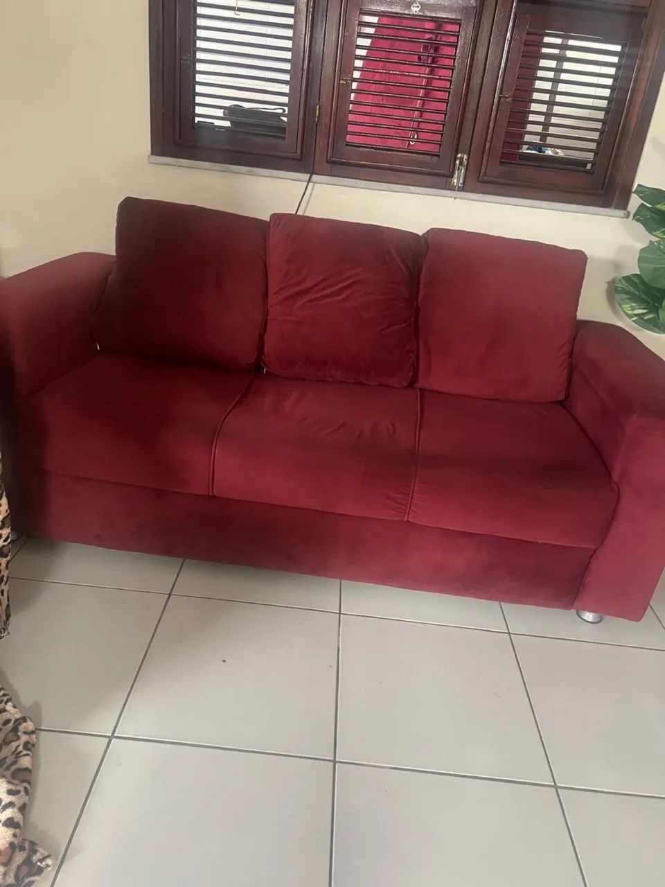 Sofa vermelho