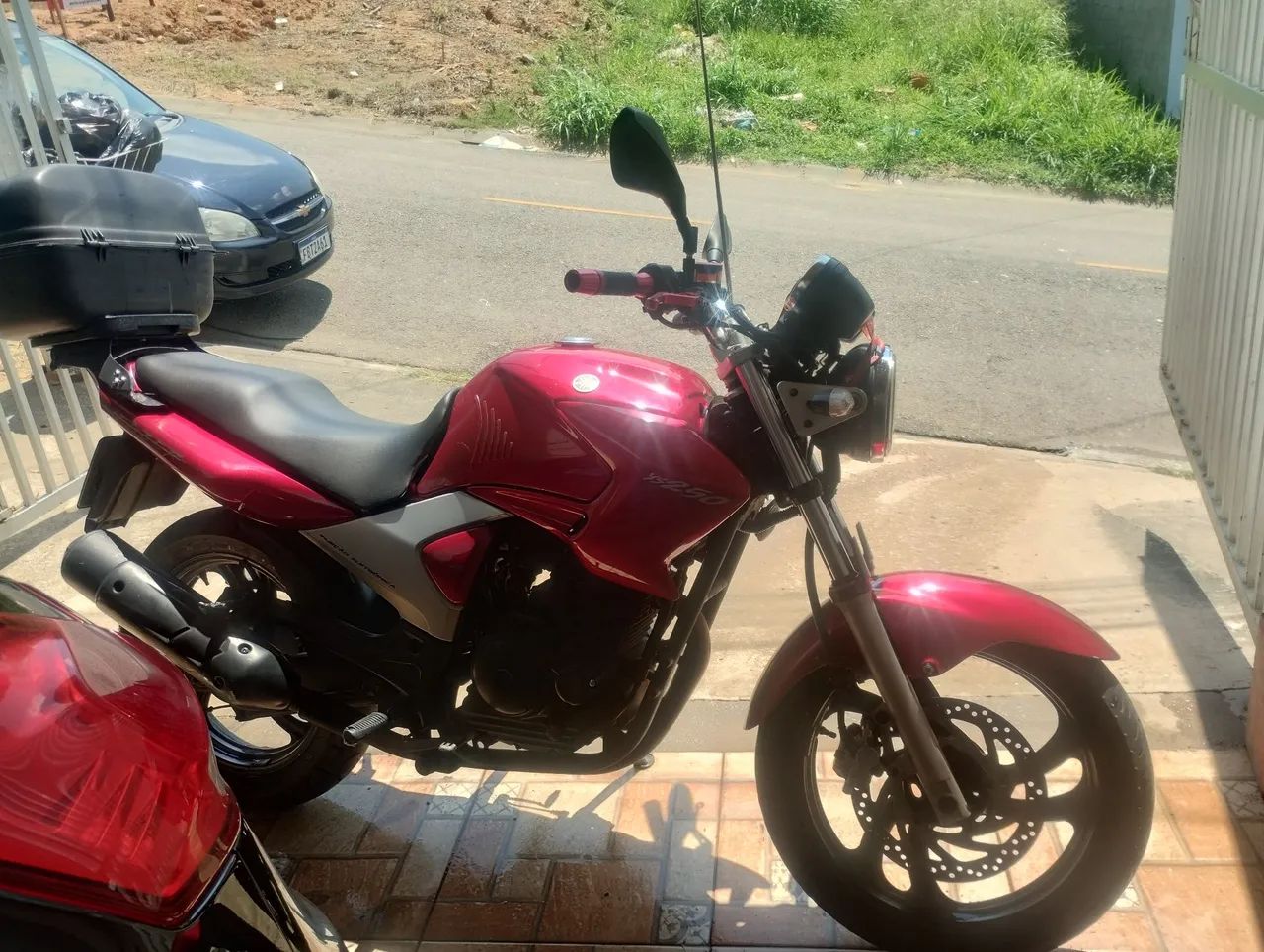Moto Feizer 250 com vários acessórios  - Foto 4