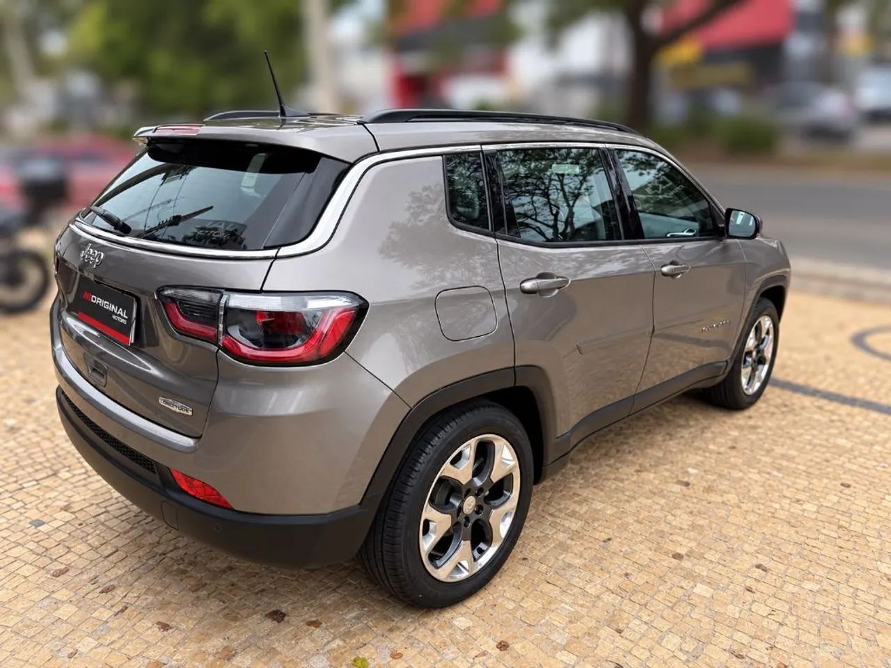 Jeep Compass Longitude 2.0 4X2 Flex 16V Aut. 2019 - Foto 5