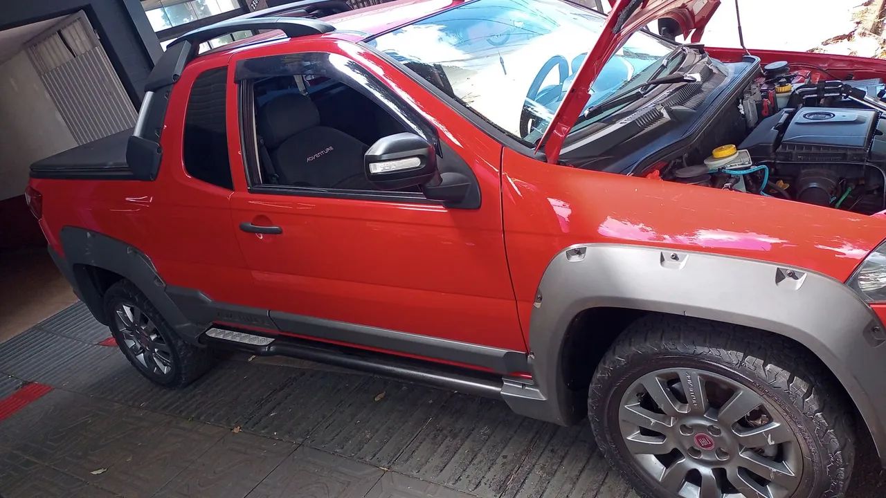 Fiat Strada Adventure 1.8/ 1.8 Locker Flex CE 2015 - Foto 3