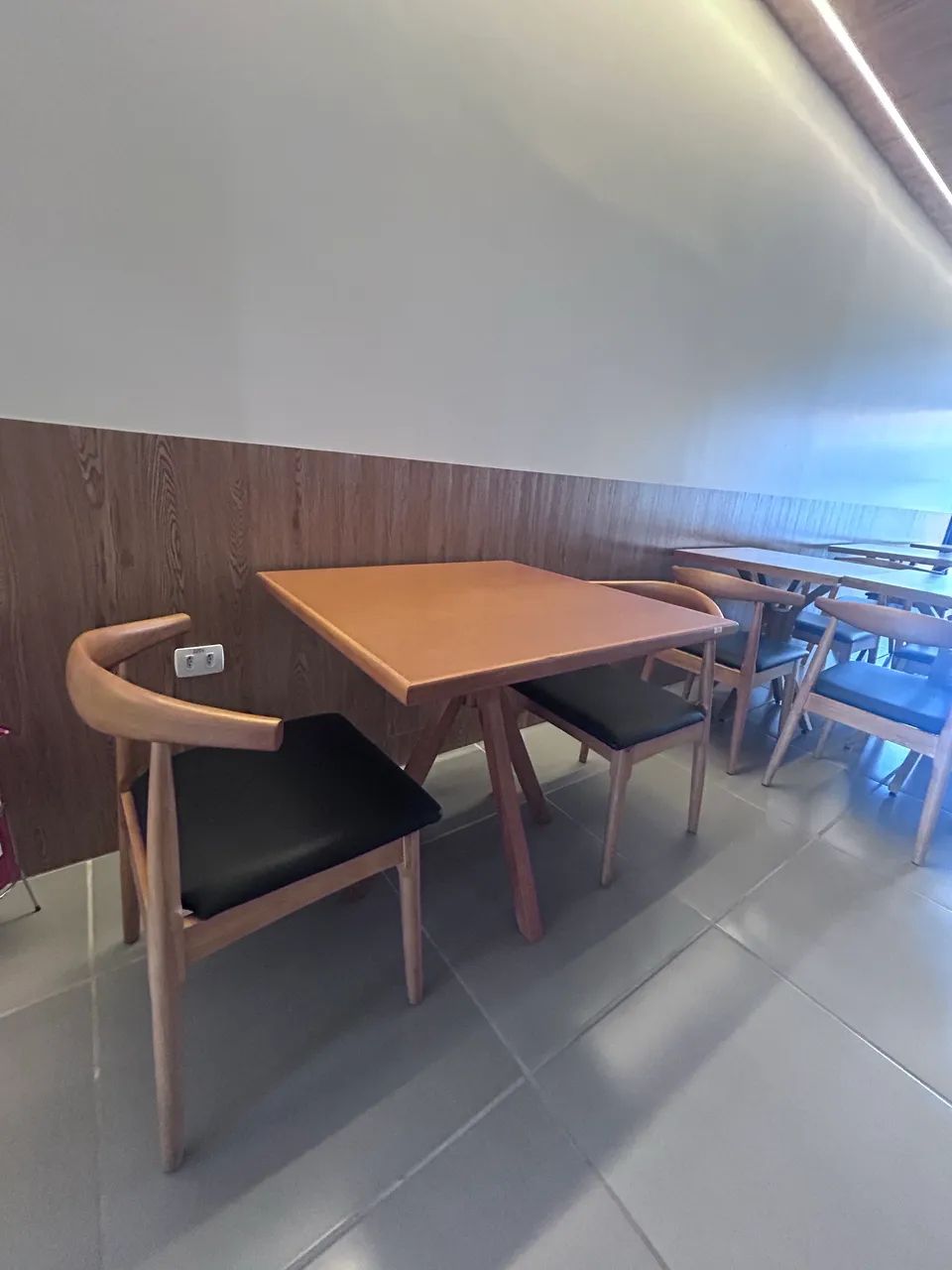 Conjunto Mesa e Cadeira  - Foto 3