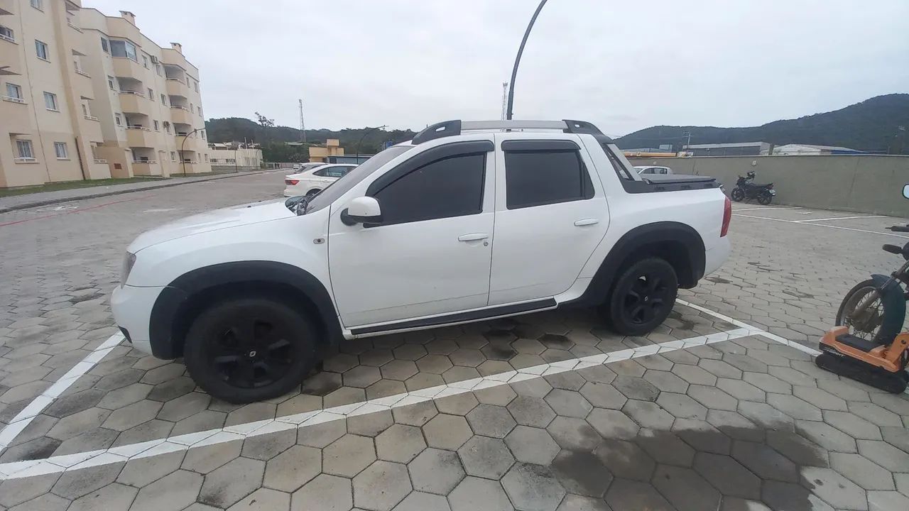 Renault Duster Oroch Dyna. 2.0 Hi-flex 16V Aut. 2017 - Foto 4