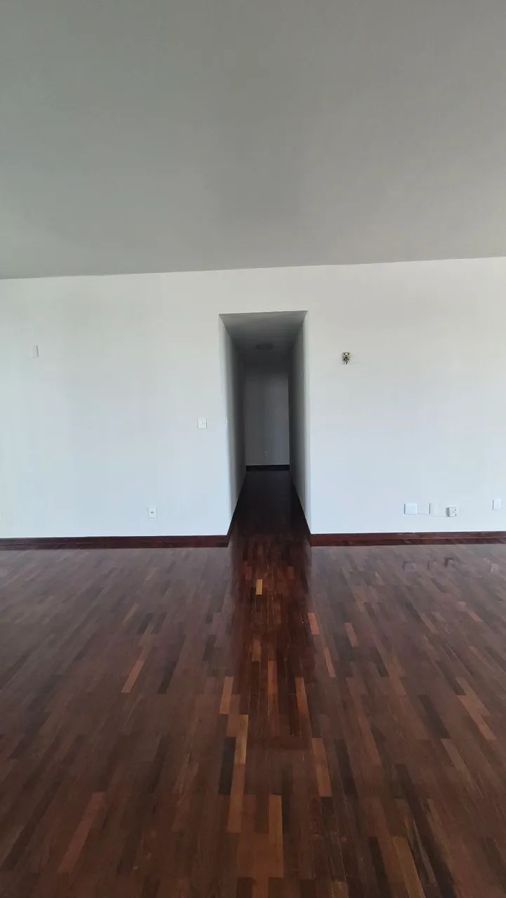 ALUGA-SE APARTAMENTO no Edifício DOM LEÔNIDAS  - Foto 5