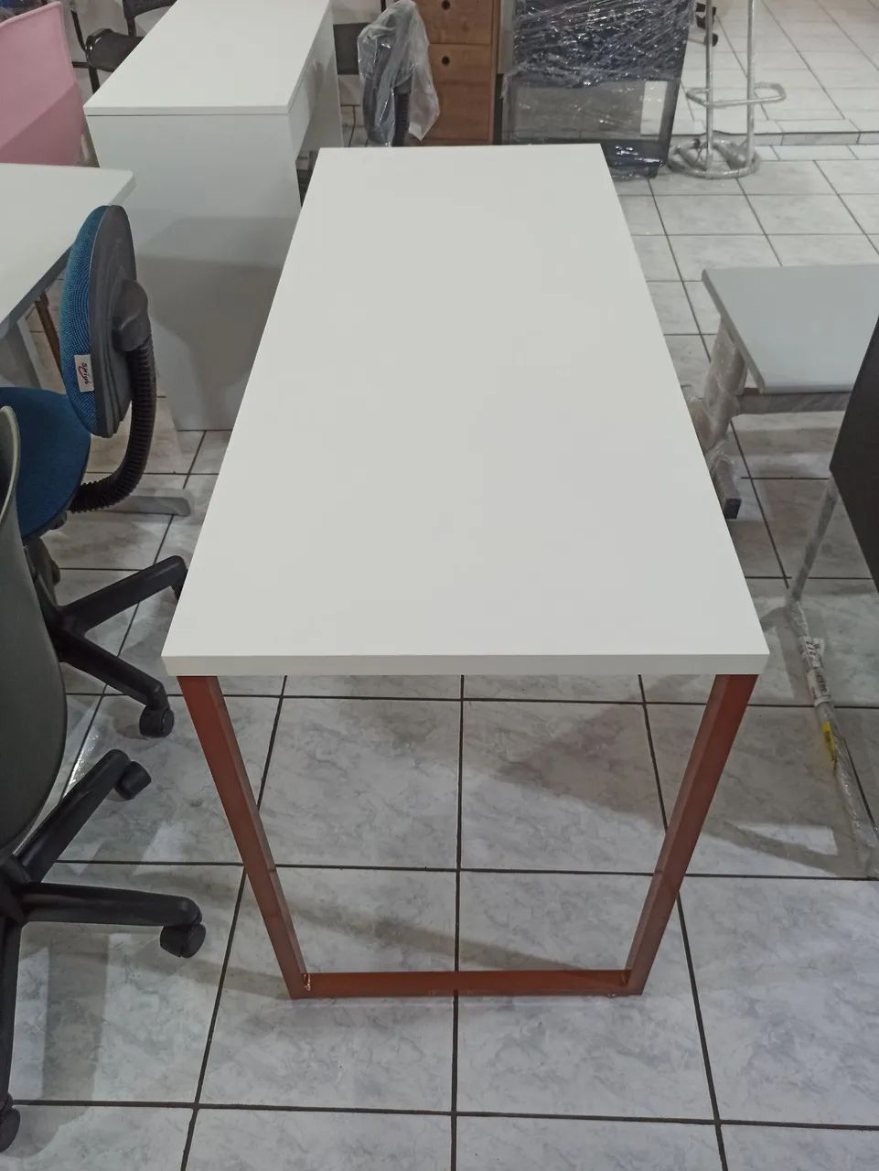 Escrivaninha Branca 1.20  - Foto 2
