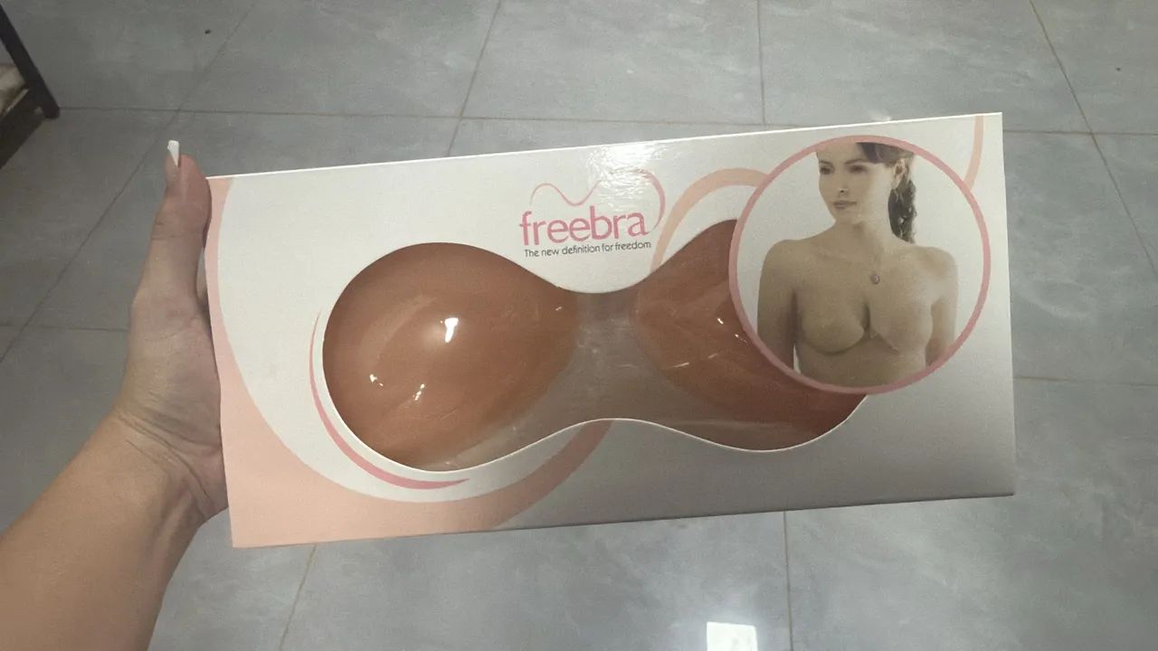 Sutiã adesivo sustentável 