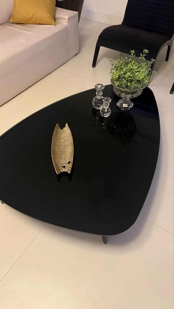 Mesa de Centro Preta com Tampo em Vidro - Moderna e Sofisticada - Foto 3