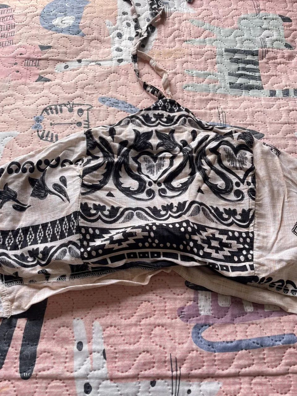 Cropped de amarração 