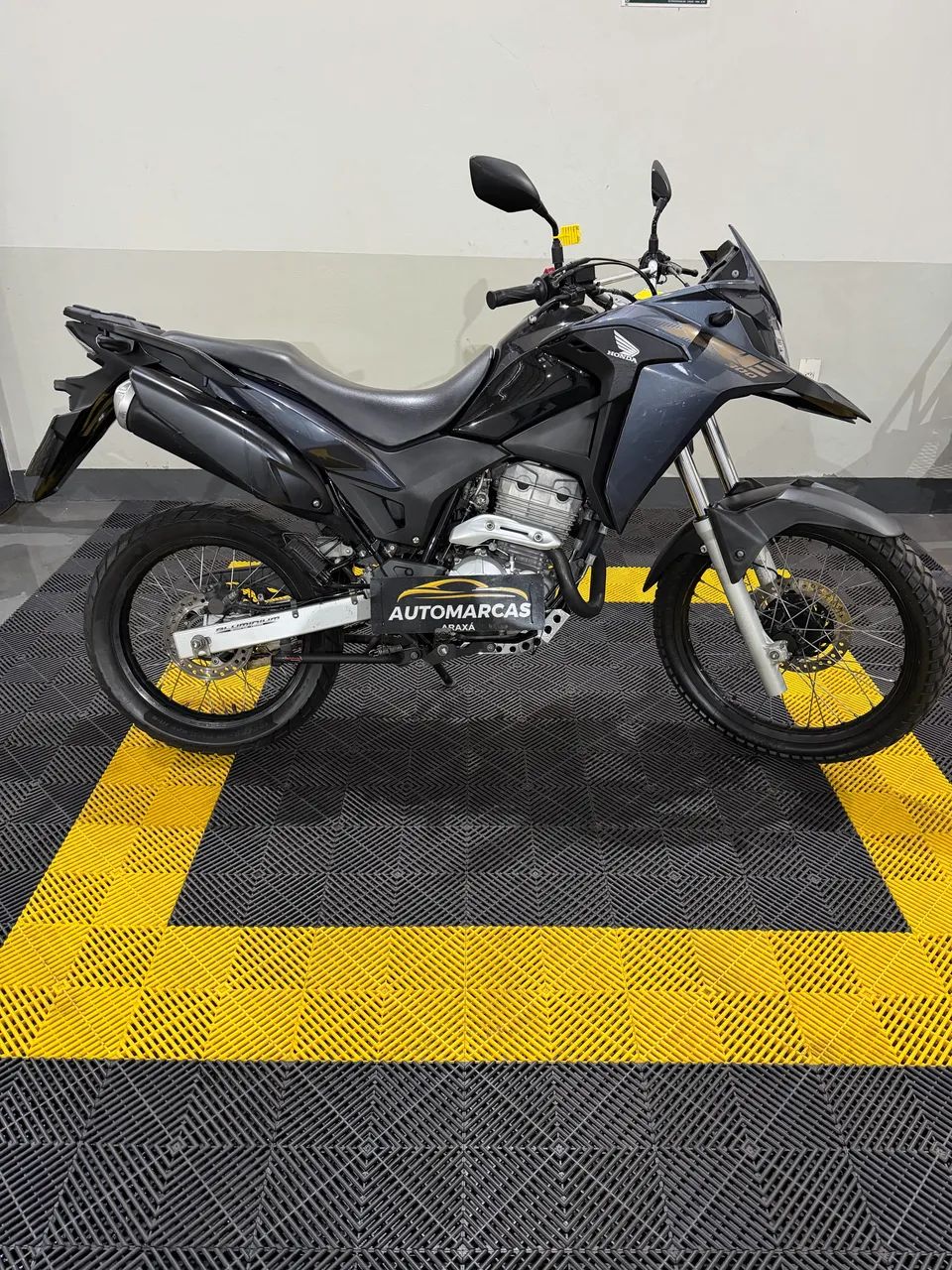 XRE 300 2023  - Foto 4