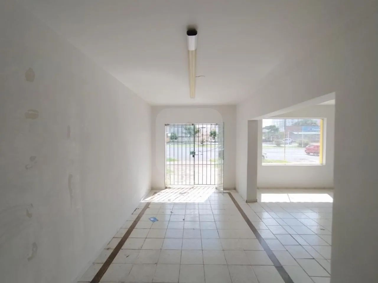 Casa comercial para Locação no bairro Cazeca - Foto 2