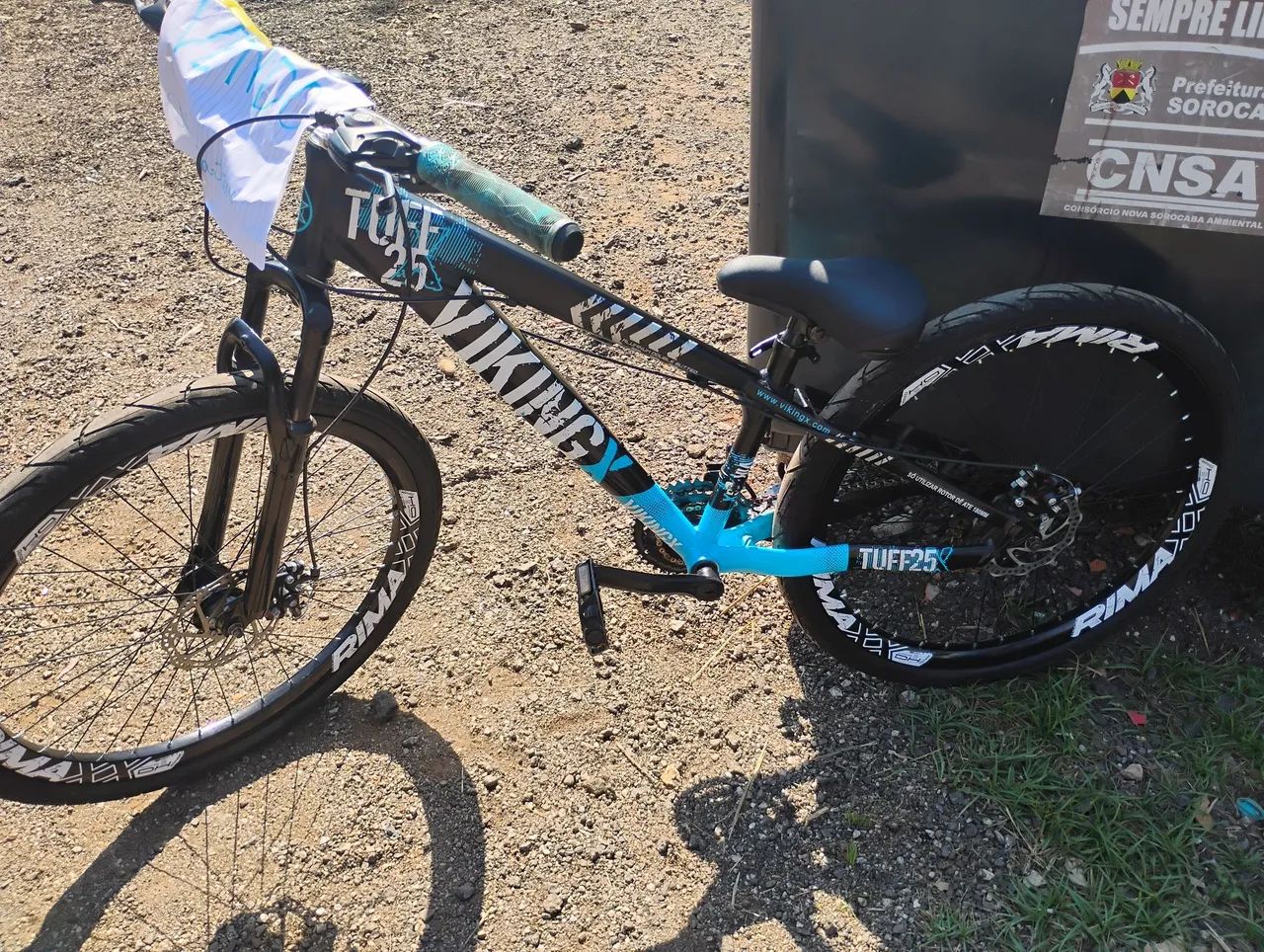 Bicicleta vinkg x tuff aro 26 