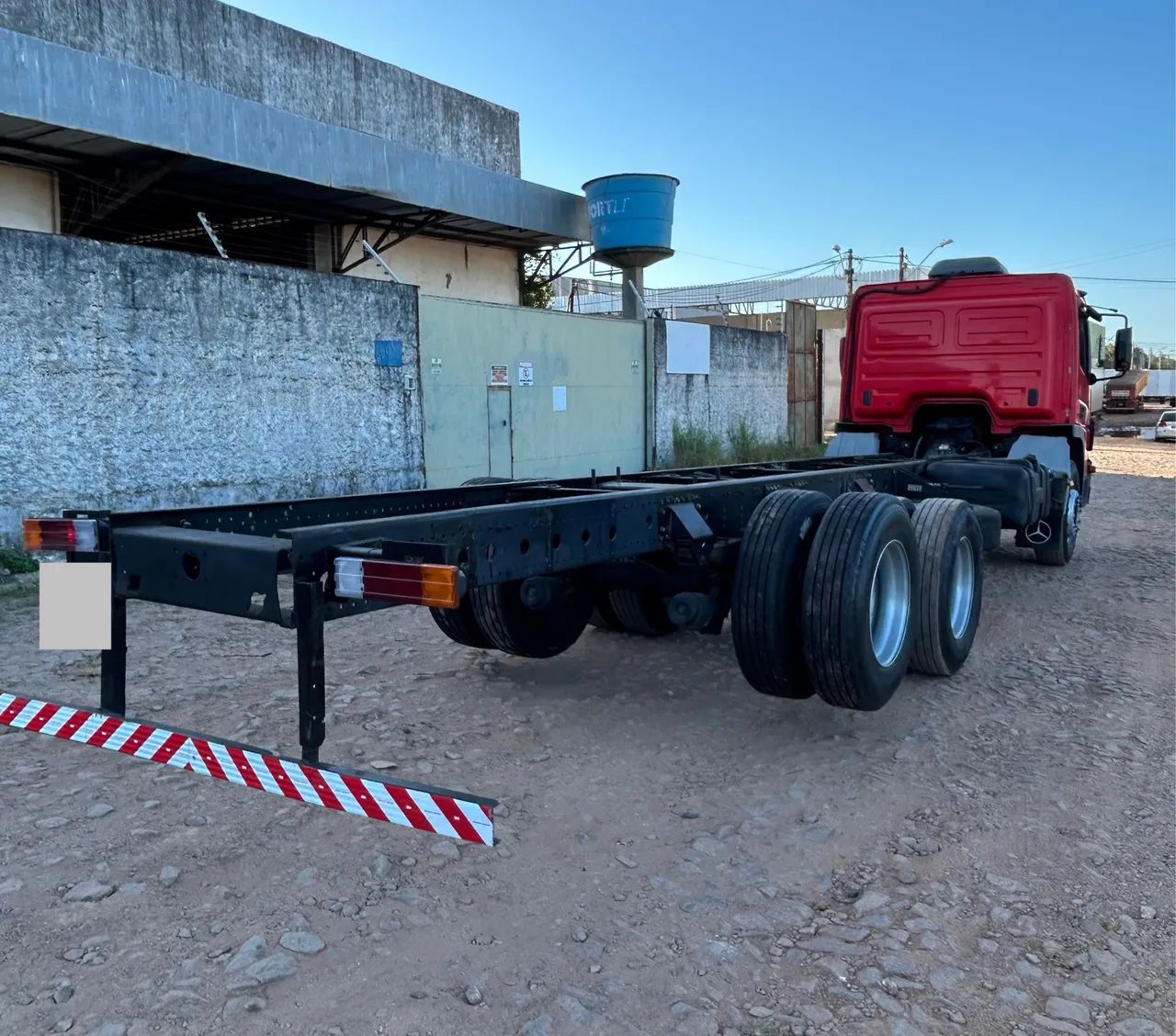 Mercedes atego 2426 6X2 2015/2015(((Conservado))) - Foto 5