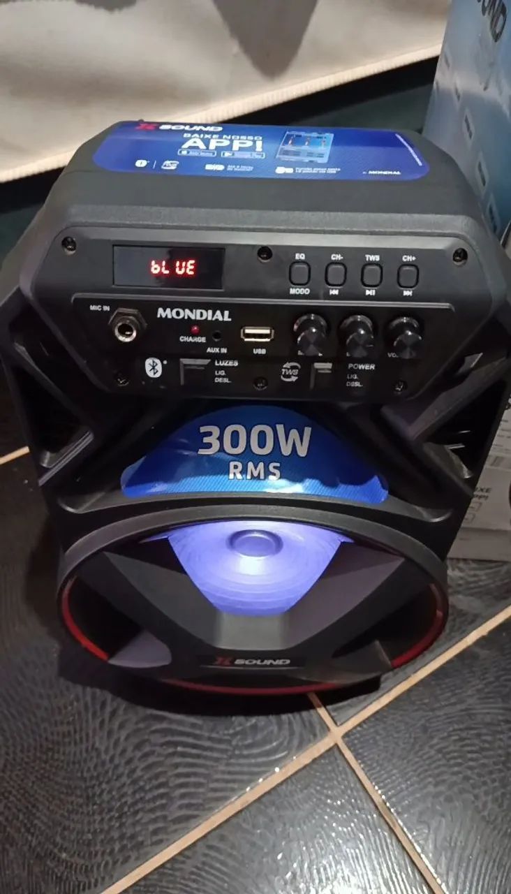 Vendo uma caixa de som 300 w - Foto 3