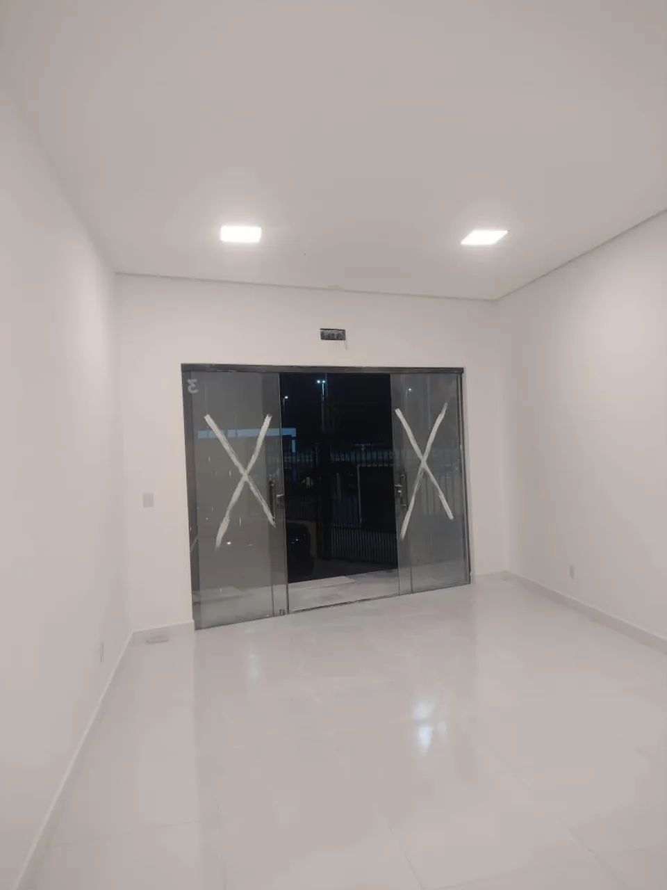 ALUGA-SE SALAS DE 23m2 a 40m2 - Foto 8
