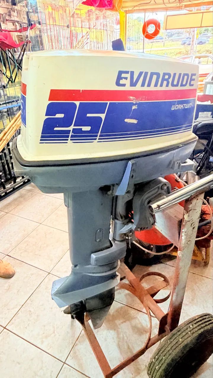 MOTOR EVINRUDE 25 WORKTWIN