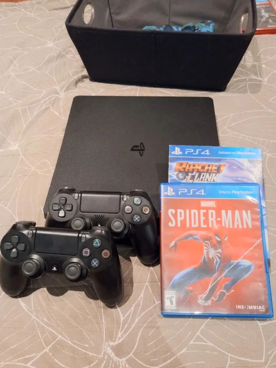 PS4 Slim 1TB - Foto 2