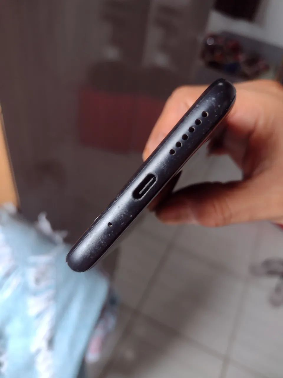 Celular moto g8 play COM NOTA FISCAL E CAIXA - Foto 2